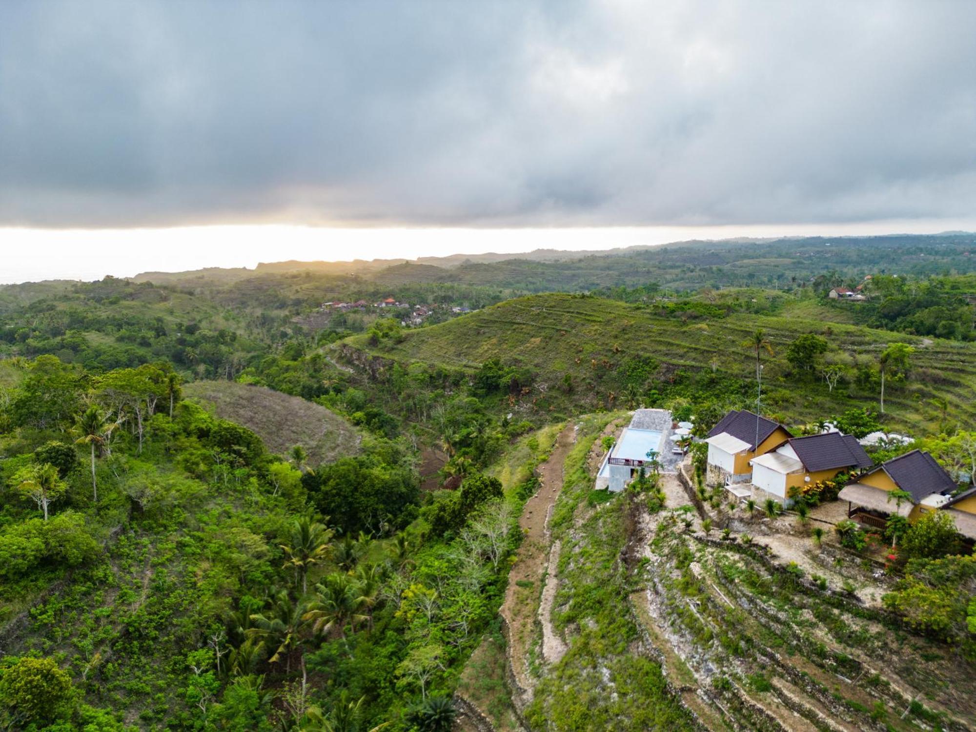 Nusa Penida Pini Sentana Tanglad エクステリア 写真