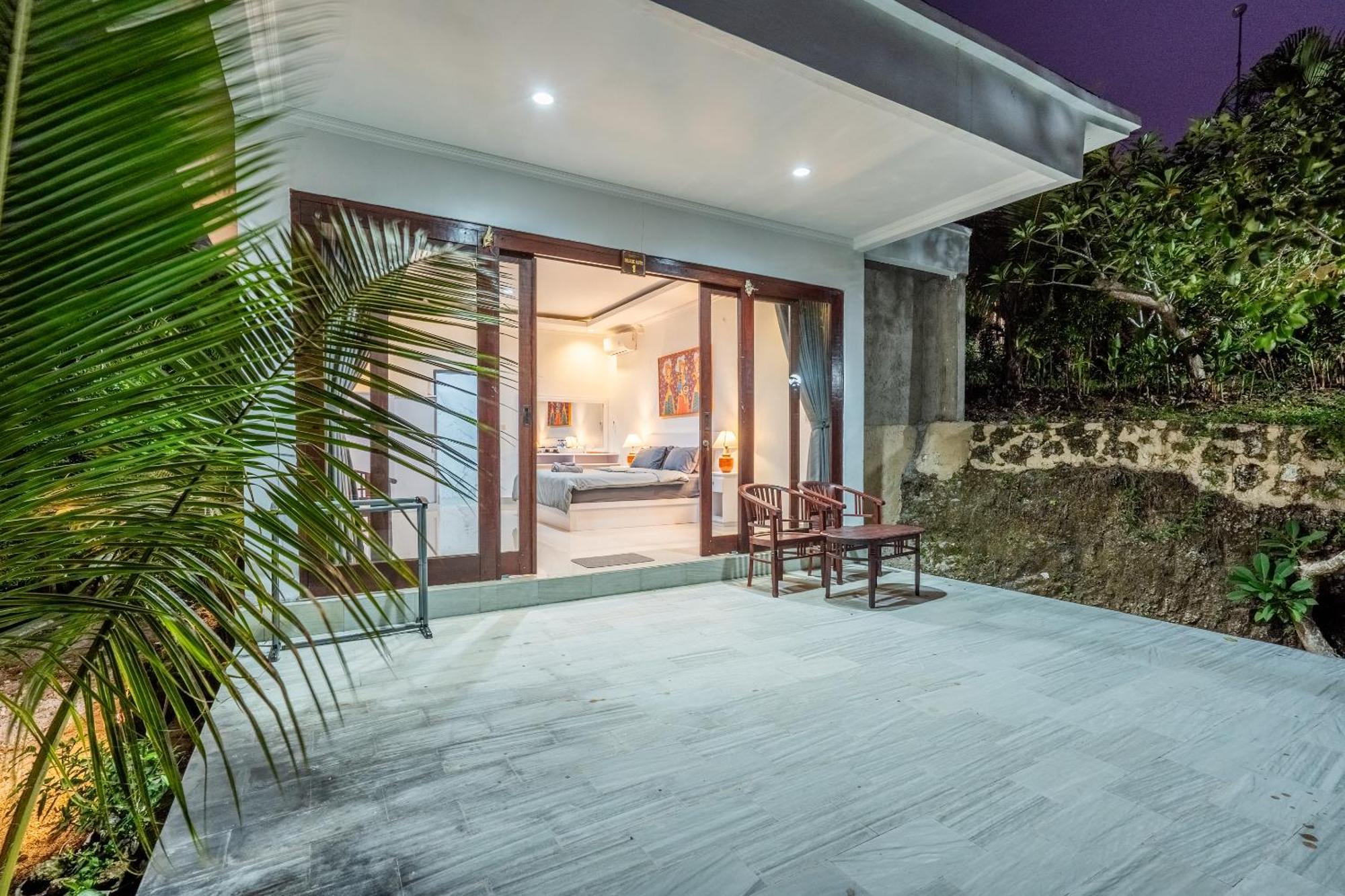 Nusa Penida Pini Sentana Tanglad 部屋 写真